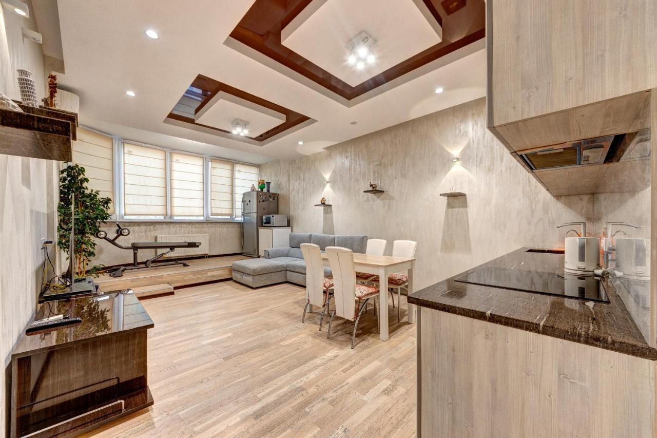 Apartments Near Kiev Botanical Garden Ym.Hryshka Ngoại thất bức ảnh