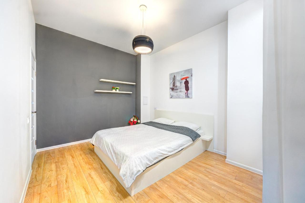 Apartments Near Kiev Botanical Garden Ym.Hryshka Ngoại thất bức ảnh